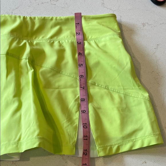 Bolle Vibrant Green Women's Skort - Picture 6 of 6